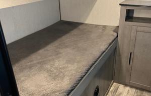 2022 Dutchmen RV Kodiak SE 28SBH