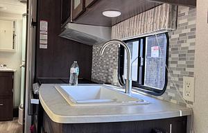 2019 Salem Cruise Lite 171RBXL RV rental photo 6