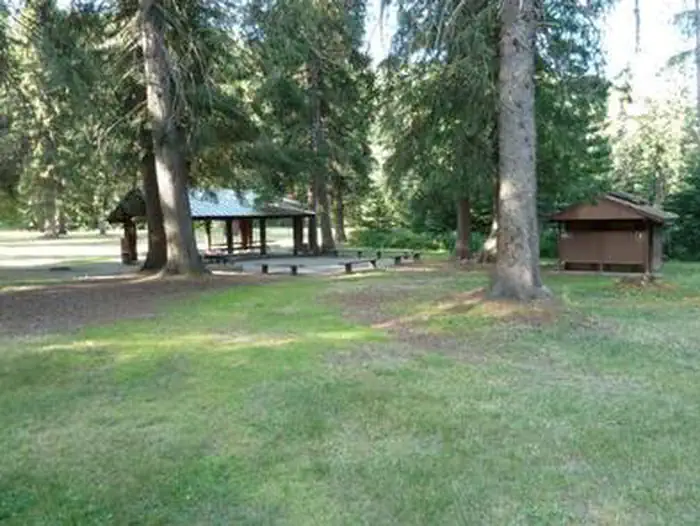 Shoshone Park Kitchen