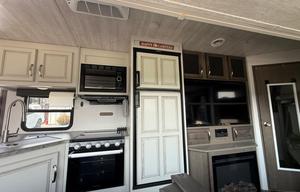 Adventure ready Cougar - bunks + family friendly