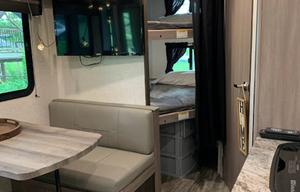 2021 CrossRoads RV Sunset Trail SS186BH