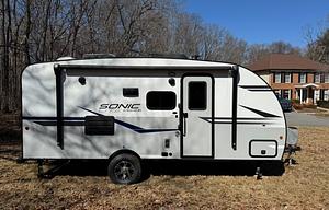 2020 Venture RV Sonic Lite 169VUD