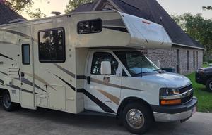 2017 Coachmen RV Freelander 27QB Chevy 4500