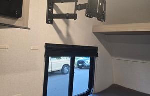 2023 Silver lake M-17BHLE RV rental photo 19