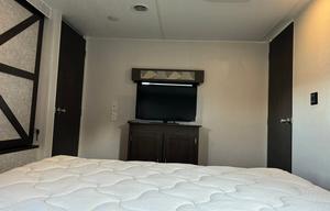2020 Forest River RV Salem 33TS