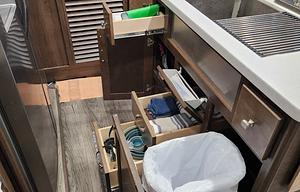 Bunkhouse!Sleeps 10, Spacious, Pet Friendly,Island