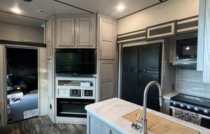 2022 Keystone RV Impact 367