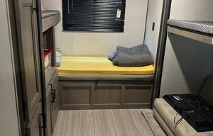 2021 Keystone RV Hideout 318BR