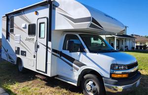Modern and clean 2020 Jayco Redhawk SE 22C