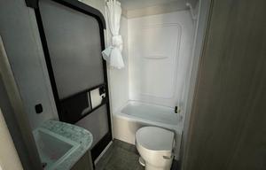 2024 COLEMAN LANTERN 263BH