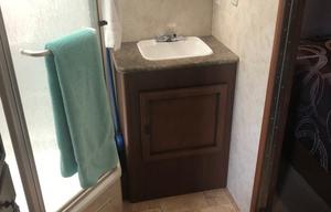 31' Spacious - 6 person RV for Children & Pets 8-)