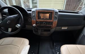 2018 Thor Motor Coach Siesta Sprinter 24SJ RV rental photo 14