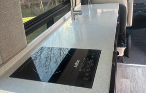 Luxury Mercedes Camper Van Easy Drive and Starlink