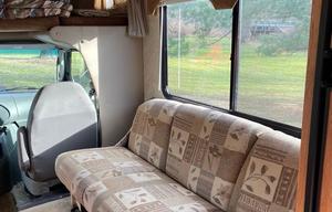 Adventure Awaits in This 2004 Thor Motor Coach!!