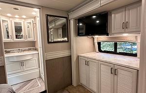 2021 Diesel, Bunks, 2 Full Baths