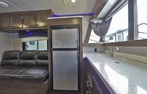 NEW RETRO VINTAGE RV  - DELIVERY ONLY