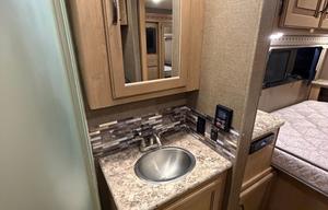 2018 Thor Motor Coach Four Winds 31E Bunkhouse