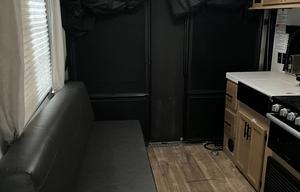 Toy hauler and pet friendly rv!