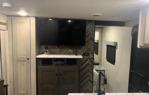 Chef Skuter's RV Rental - Get Skutin'