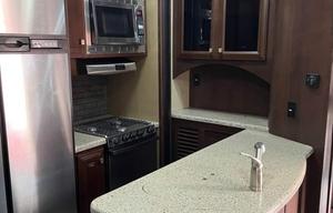 2015 Voltage V3600 RV rental photo 4