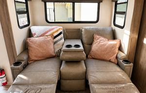 Wander Goff | Boutique Stay Delivered + Set Up