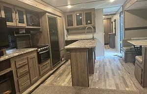 Billie’s Entertainment Camper - KING BED