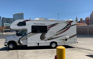 Angie and Eddie's THOR 4 WINDS Class C