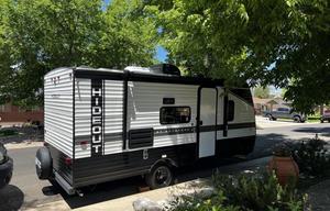 2022 Keystone RV Hideout Single Axle 176BH RV rental photo 2