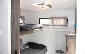 RV BNB FULLY stocked for vacation BEAUTIFUL ARERA