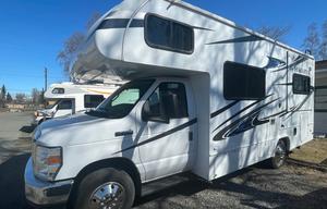 Easy Alaska RV for Couples & First-Timers