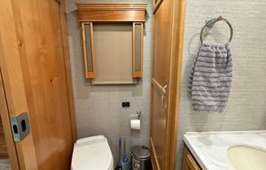 2022 Tiffin Motorhomes Allegro RED 360 38 KA RV rental photo 18