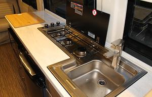2018 WINNEBAGO  ERA 70X 4X4 "THE KING OF CLASS B"