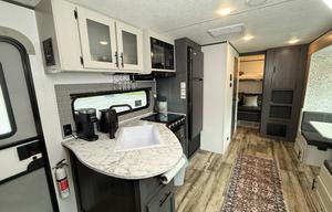 The Waggin' Wagon - 2025 Colorado 29BHC