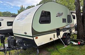 Stefanie's Family Adventure Awaits Camper Rental