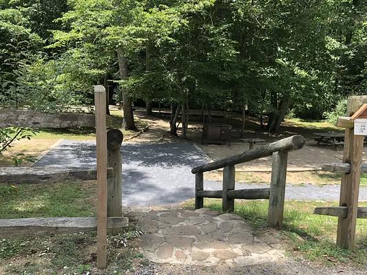 G1, Loop: Cave Mountain Lake Group Camp