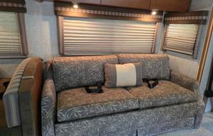 2008 Winnebago Sightseer 35J Bunkbed Model