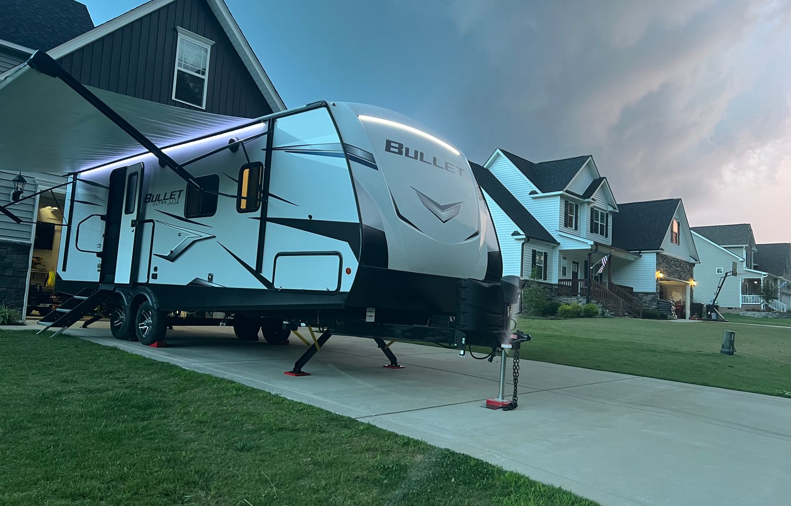 2021 Keystone RV Bullet 250BHS: Sleeps 6-8!
