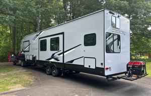 Mansion On Wheels!