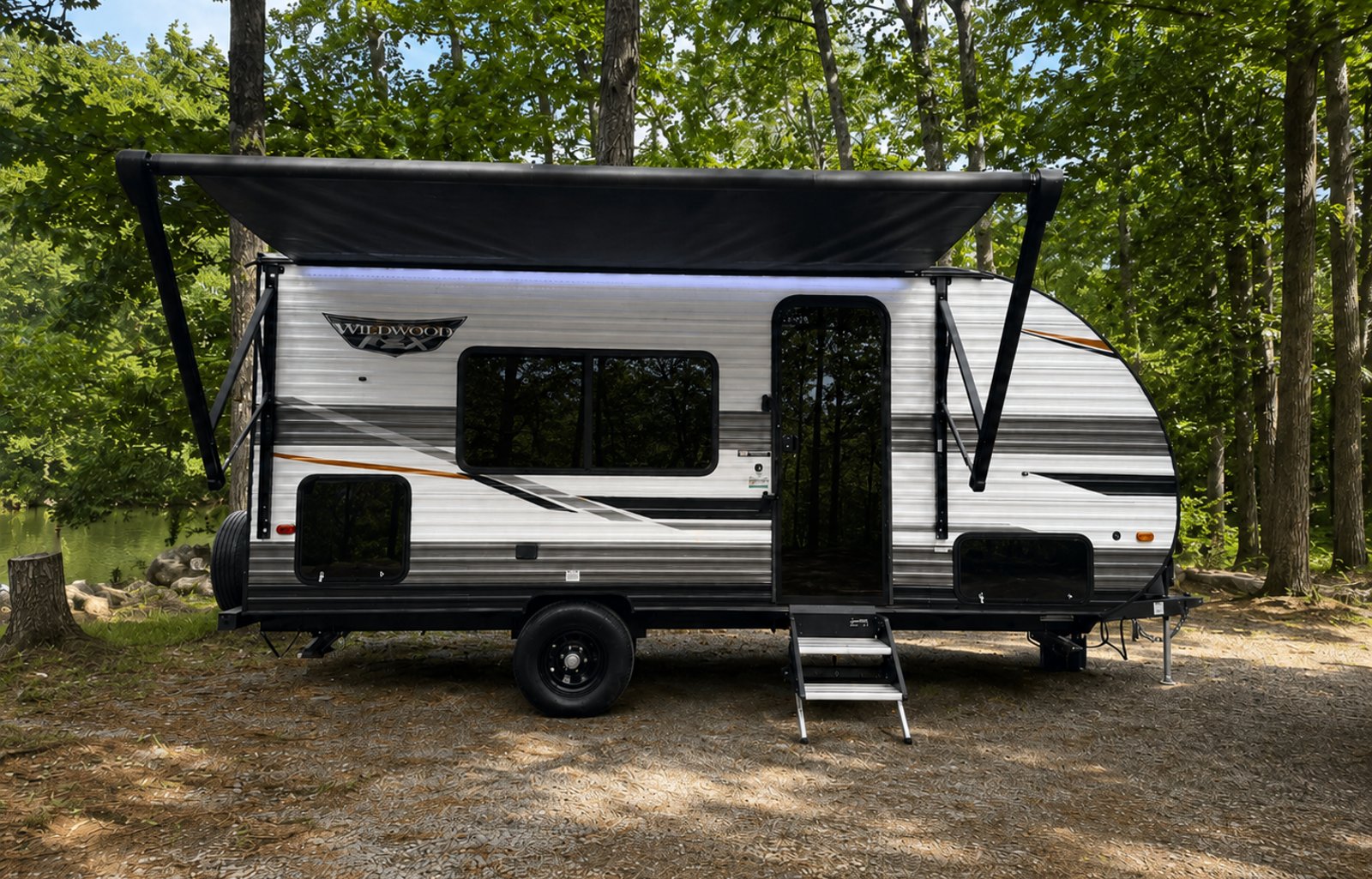 2024 Wildwood FSX 167RBK