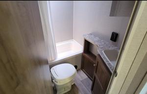 2018 Dutchmen RV Aspen Trail 26BH RV rental photo 7