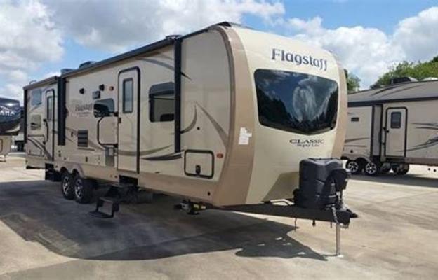 Flagstaff trailer