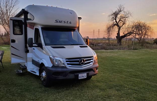 Marco & Gina's Mercedes Luxury RV- NO BURNING MAN
