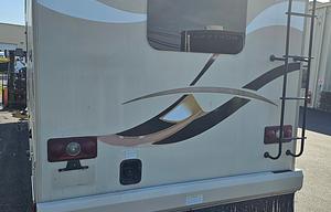 2016 Thor Motor Coach ACE 27.1