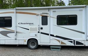 2007 Chateau 31ft Class C Motorhome