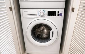 Luxury 2021 Coachmen Encore 355DS | Washer & Dryer
