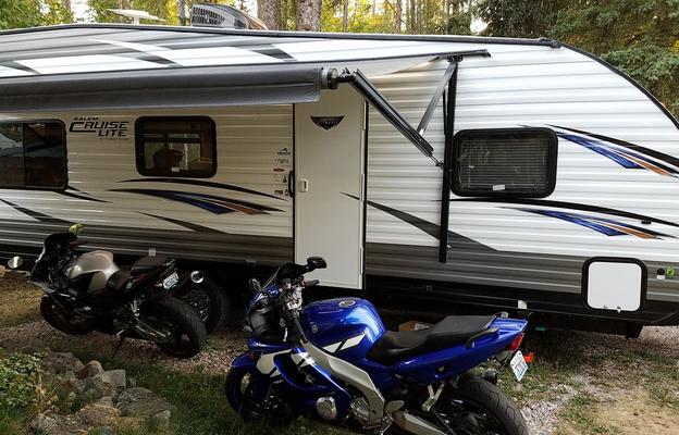 2017 Forest River 211SSXL Travel Trailer / Toyhauler