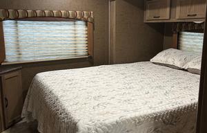2017 Coachmen RV Freelander 26RS Chevy 4500
