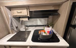 Premium Family Geo Pro 16BH Adventure Trailer