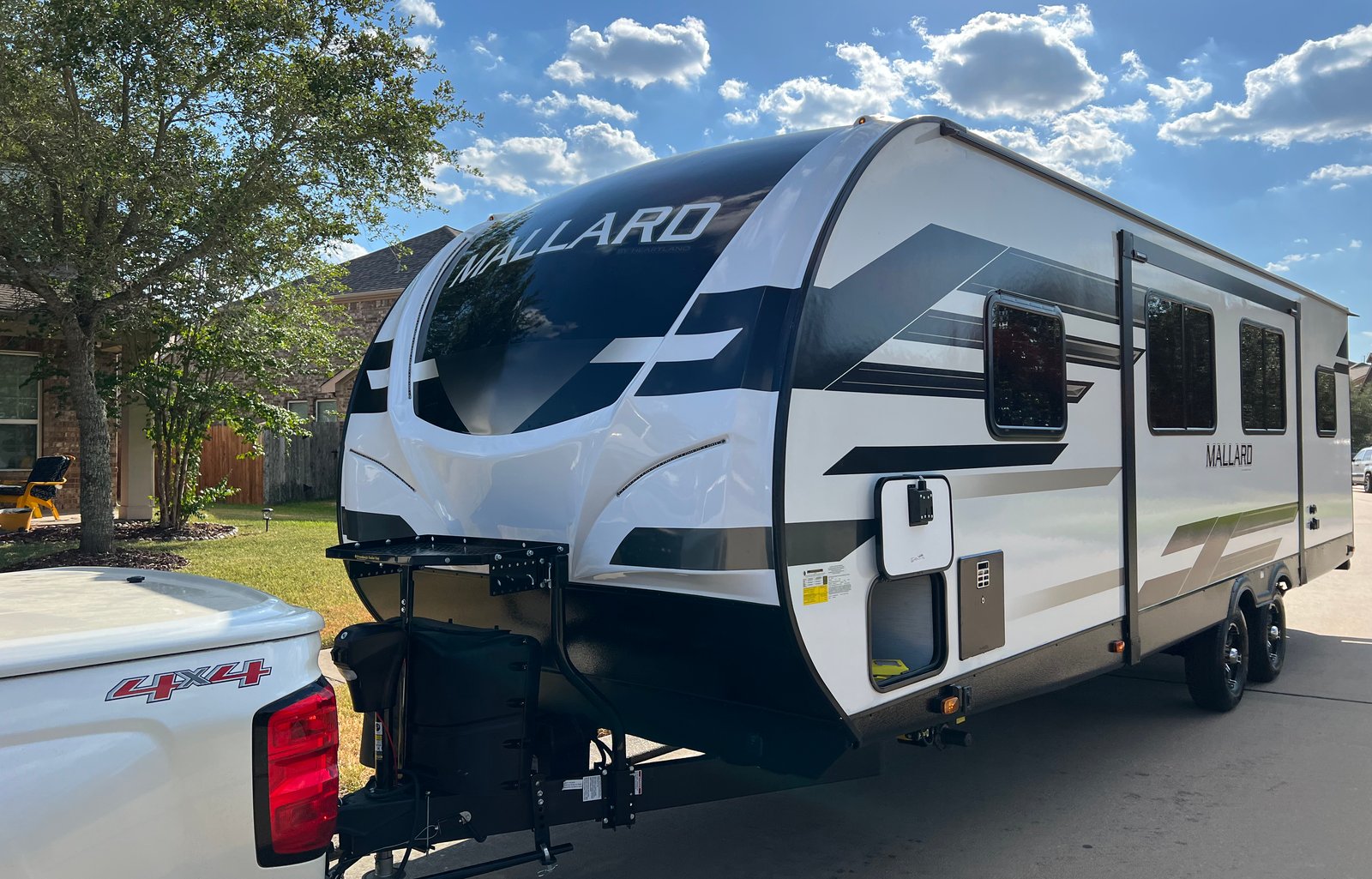 2022 Heartland Mallard M26 (Sleeps 6)