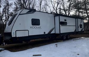 Dutchman Kodiak Ultimate RV